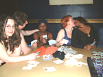 Partie de Strip Poker aux Mercredis de Folies